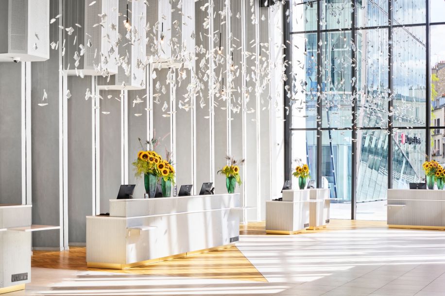 Dîner français et skybar panoramique au H4 Wyndham Paris Pleyel pour 55 €