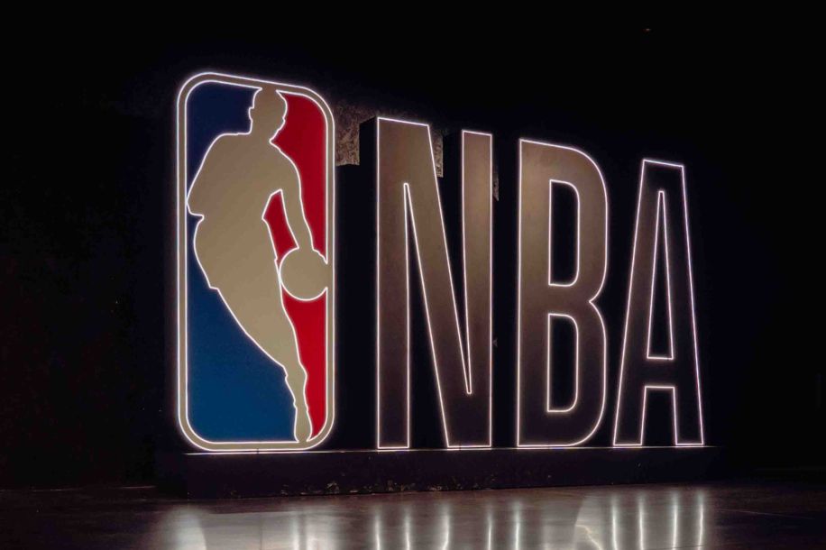 NBA Summer House gratuite : défis, dunks et trophée au cœur de Paris