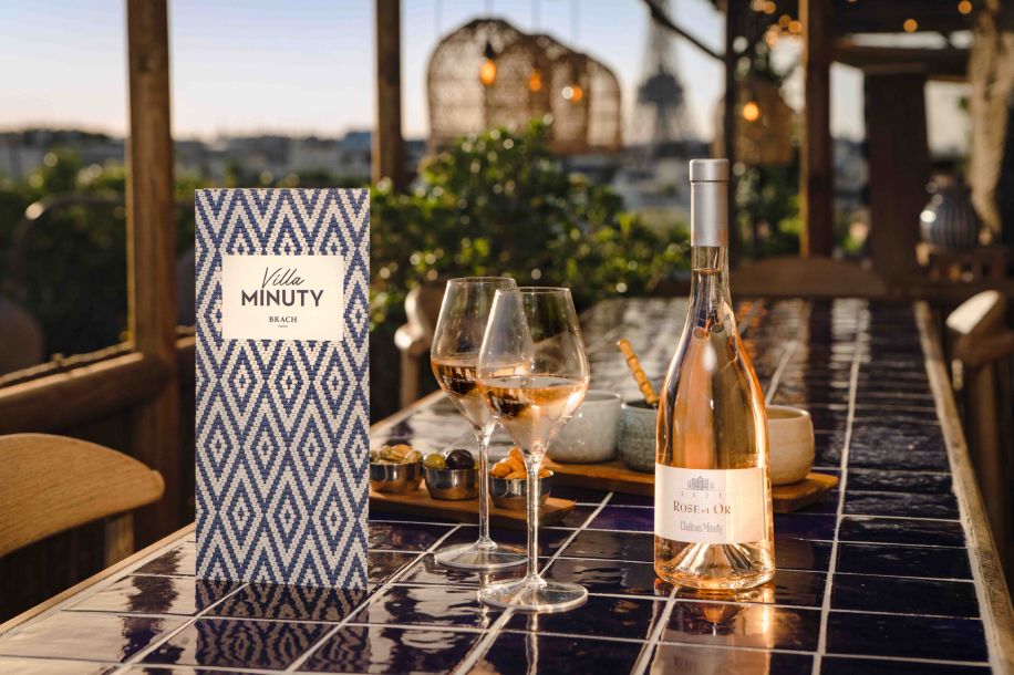Rosé, tapenade et vue panoramique : découvrez la Villa Minuty du rooftop de Brach Paris