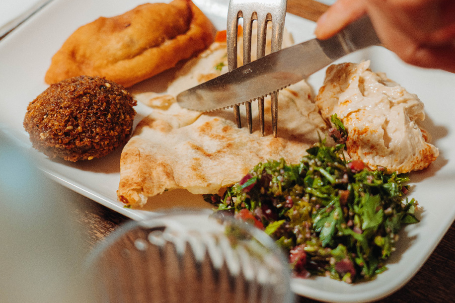 Afendi lance un buffet libanais à volonté à 15,90 € le midi