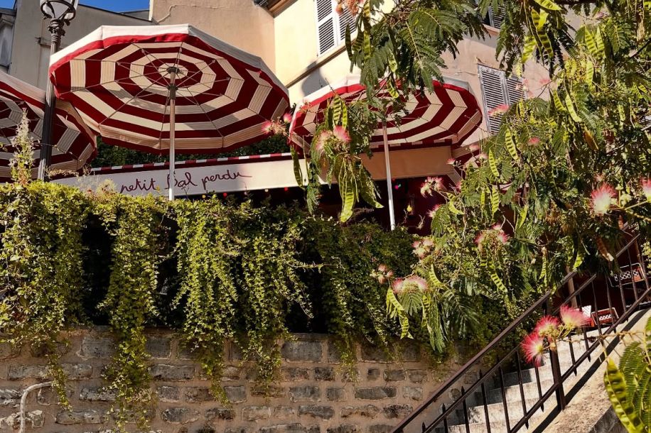 Le Petit Bal perdu : la terrasse la plus discrète du 5e, pour une mousse au chocolat sans limite (à volonté !)