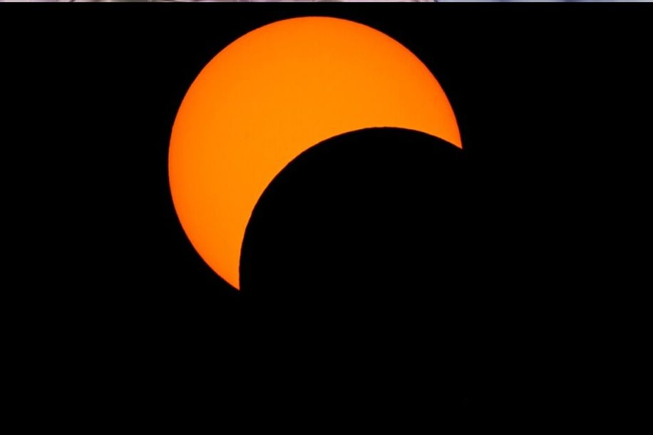 eclipse soleil parc andre citroen 12 aout 2026