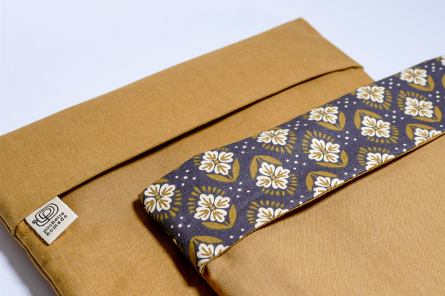 Pochette Nomade, une idée cadeau pour les amoureux des livres