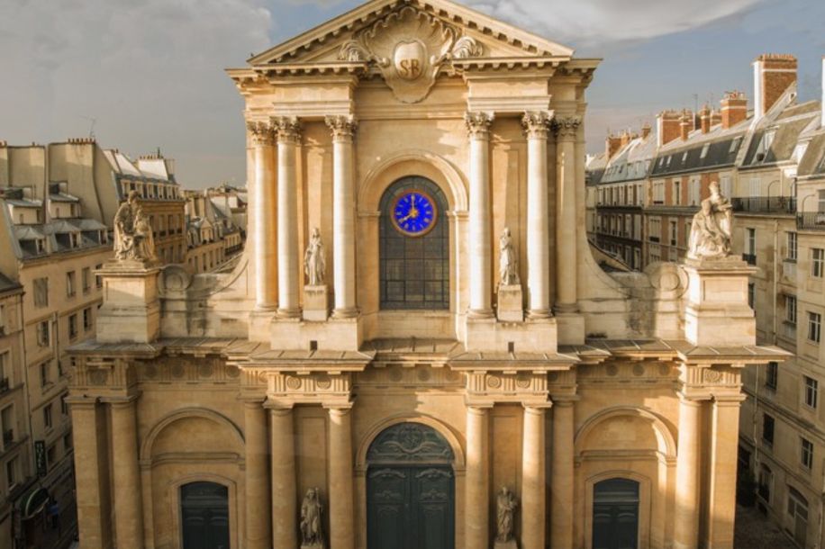 Les Nuits de Saint Roch : le spectacle son et lumière qui met en scène 400 ans d'histoire de l'art à l'église Saint Roch