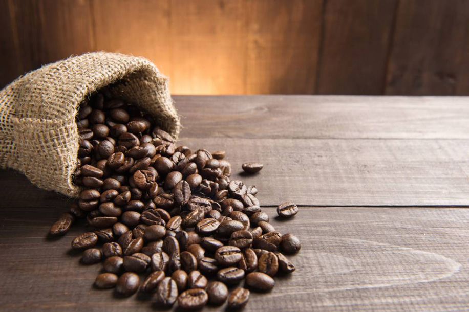 Café en grain ou en capsule : quelle solution pour votre quotidien ?