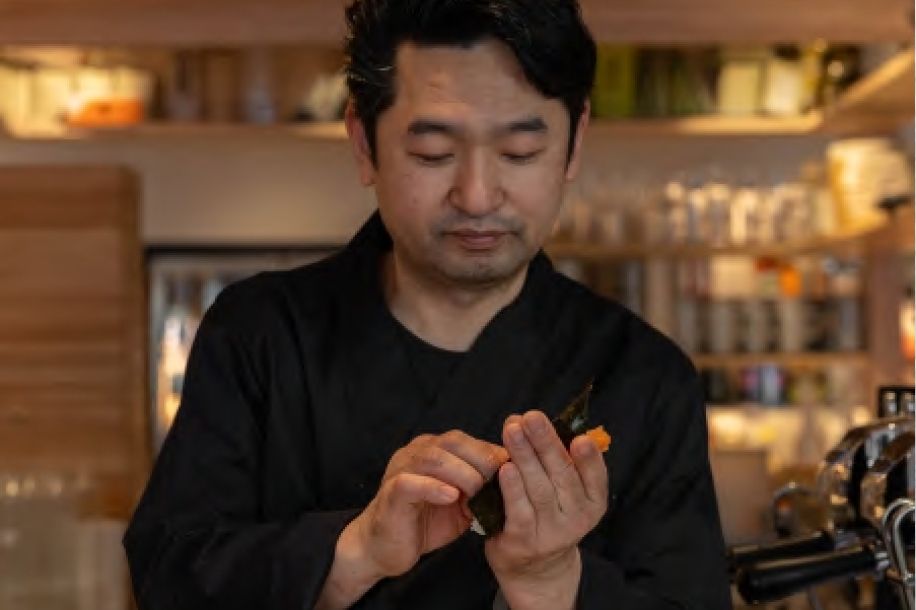 Kissaba, le bar à temaki d'iRASSHAi avec cuisine ouverte, 4 menus et dégustation de saké