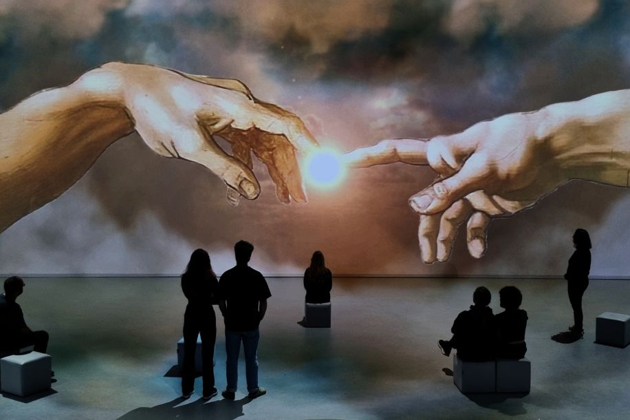 Leonardo versus Michelangelo, la nouvelle exposition immersive de la Défense