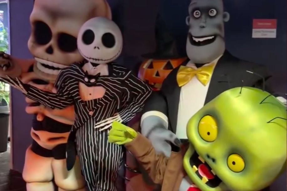 Sorcières et squelettes sur les trampolines, clowns et zombies dans les couloirs : Halloween chez NIKITO