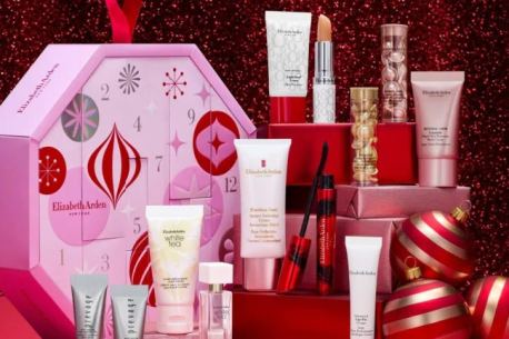 calendrier de l avent elizabeth arden 12 pieces dont 5 en taille reelle pour 95 livra