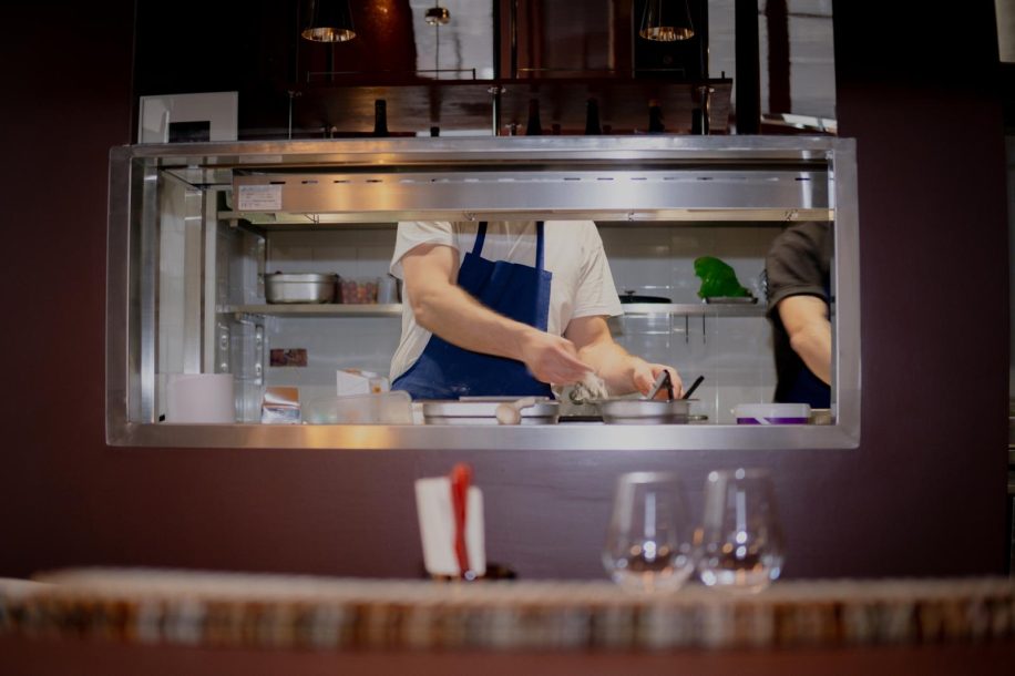 Josie, le bar à vins de Clichy qui fête ses 1 an : purée volcan, vins au verre et soirées à thème chaque mois - photo 2