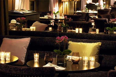 Restaurant romantique boudoir parisien 