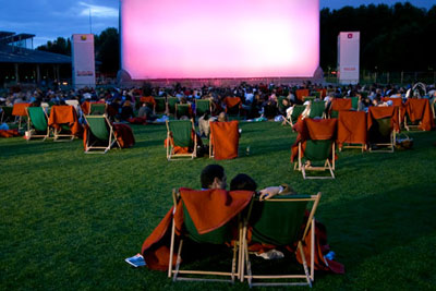 Gagner des transats au cinéma en plein air de La Villette !