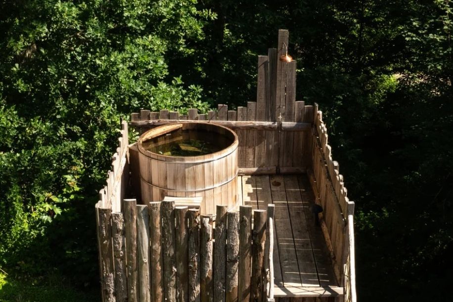 Cabanes perchées dans les arbres : l'expérience insolite à 50 min de Paris