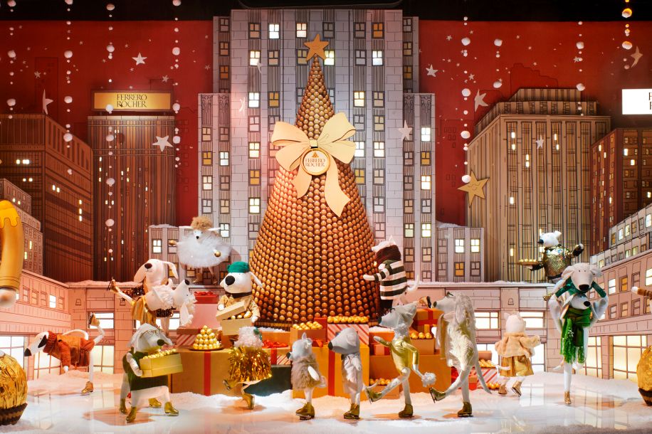 Les vitrines de Noël des Grands Magasins 2025 : entre New York et l’atelier du Père Noël !