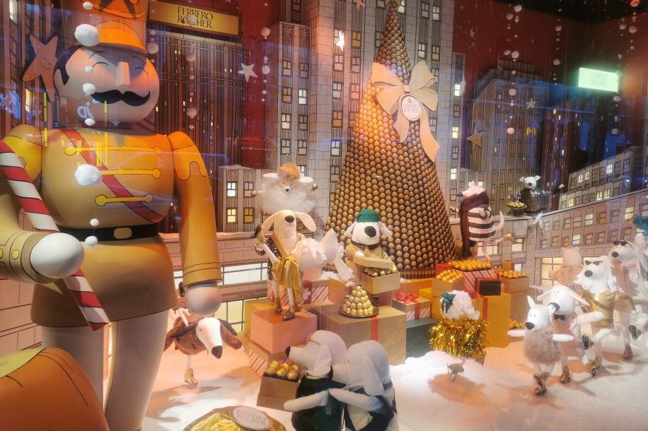 vitrines noel 2025 paris haussmann 1