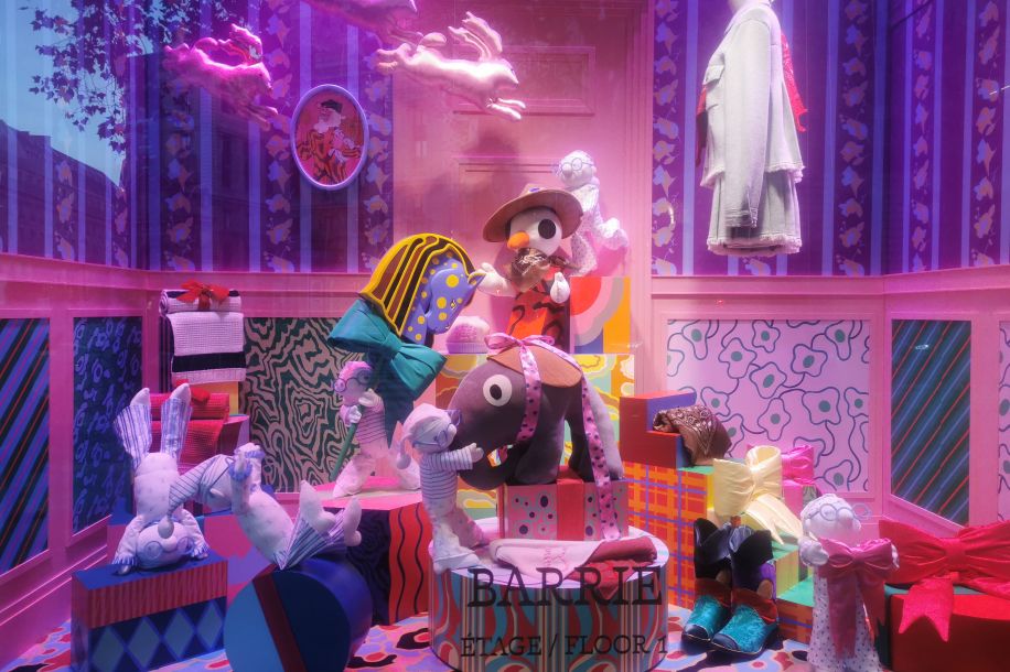 Les vitrines de Noël des Grands Magasins 2025 : entre New York et l’atelier du Père Noël !