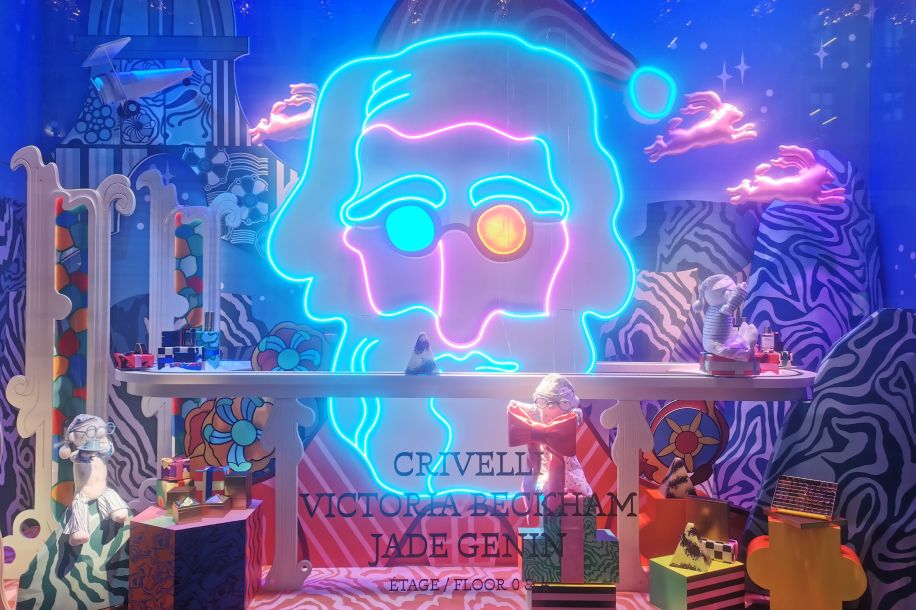 Les vitrines de Noël des Grands Magasins 2025 : entre New York et l’atelier du Père Noël !