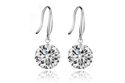 Boucles d’oreilles Gleeven avec cristaux Swarovski à 12,99 € au lieu de 39,90 €