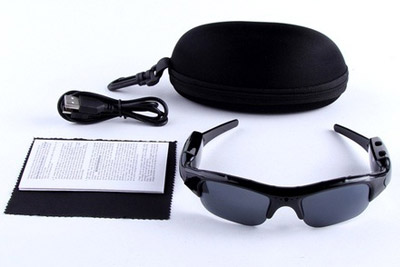 Paire de lunettes de soleil avec caméra intégrée à 34,90 € au lieu de 44,90 €