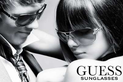 Paire de lunettes de soleil Guess à 34,99 € au lieu de 120 €