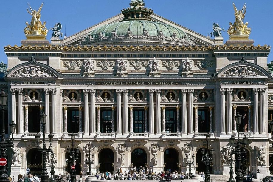 Visite libre et gratuite du Palais Garnier : architecture, histoire et élégance