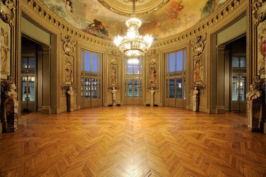 Visite libre et gratuite du Palais Garnier : architecture, histoire et élégance