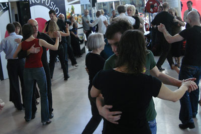 Cours et bal de tango gratuit