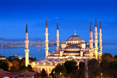 Istanbul 4* : de 3 à 5 nuits Grand S Hotel, tour de la ville et vol A/R dès 299 €