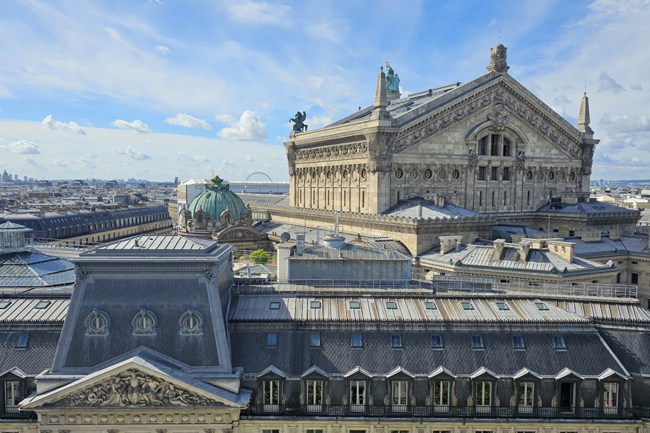 Terrasse gratuite avec une magnifique vue sur Paris