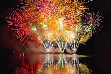 Concert de Yannick Noah et spectacle pyrotechnique gratuits sur le lac d'Enghien les Bains