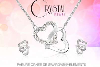 Un collier à 19,90 € avec son bracelet à 36,90 € ou une paire de boucles d'oreilles à 44,90 €  coeurs entrelacés made with Swarovski Elements