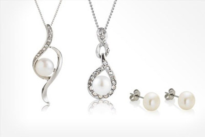 Parure perle de culture Diamond Style Swarovski Elements à 22,99 € au lieu de 65,97 € 