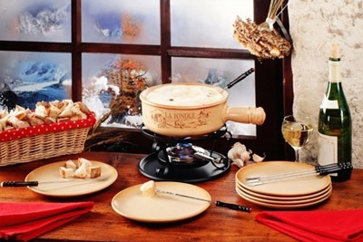 Fondue savoyarde + champagne pour 2 pers chez Casimodo à 25 € au lieu de 59 €