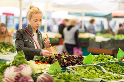 Marché pas cher à Paris (1 € le kilo de légumes ou de fruits)