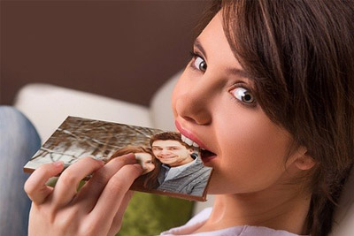 INSOLITE : Carte en chocolat personnalisable à partir de 9,90 € au lieu de 21,60 € 