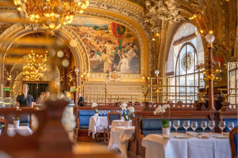 Le Train Bleu, une table classée monument historique au cœur de Paris