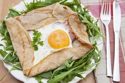 Crêperie pas chère à Paris avec 2 galettes + 2 crêpes à 22,90 € au lieu de 43 €