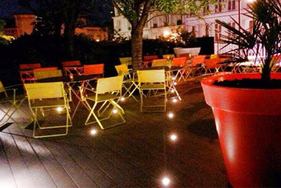 Bar lounge avec terrasse de l’hôtel Mercure Montmartre