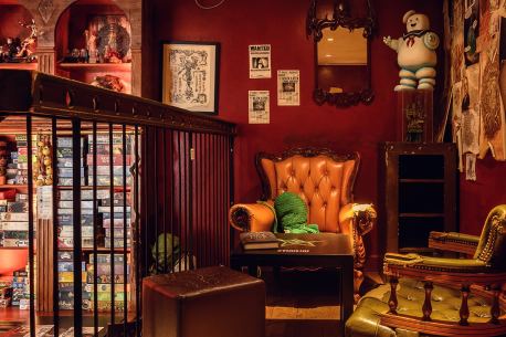 Le Dernier Bar avant la Fin du Monde : le QG des geeks et des rêveurs