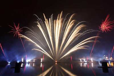 Les feux magiques de Mickey 2021, spectacle pyrotechnique à Disneyland Paris