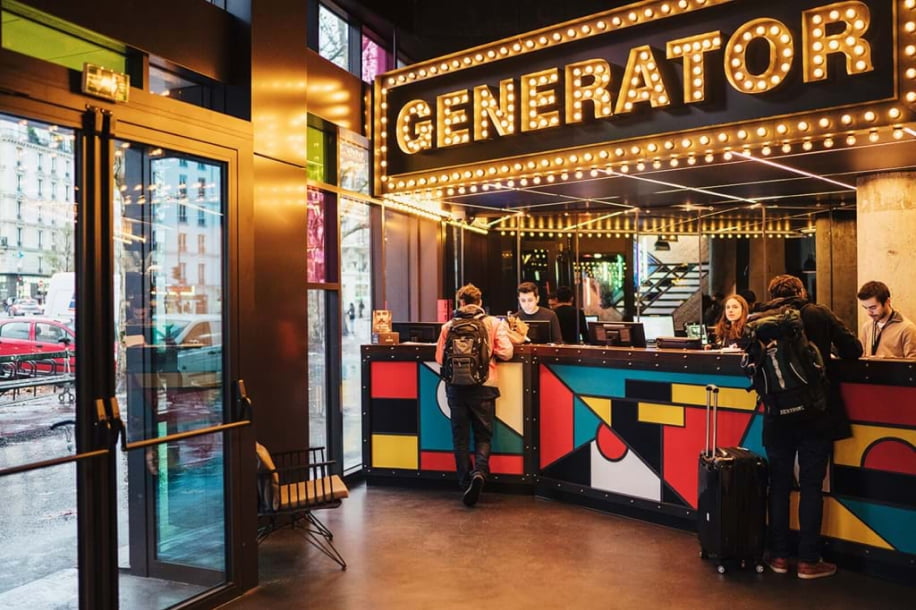 Generator Paris : l’auberge de jeunesse stylée dès 19 € la nuit !