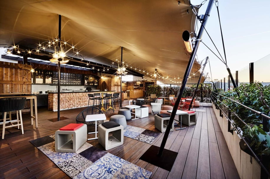 Generator Paris : l’auberge de jeunesse stylée dès 19 € la nuit !
