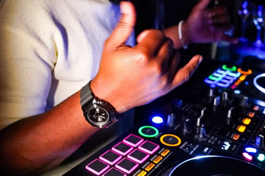 Happy hour, DJ sets et soirée dansante gratuite près d’Opéra