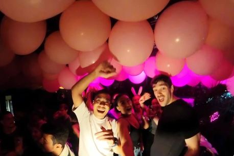Happy hour, DJ sets et soirée dansante gratuite près d’Opéra