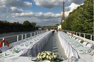 Anniversaire original à Paris : sur un bateau ! 
