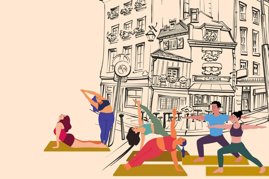 Cours de Yoga géant gratuit en plein air face à la Tour Eiffel