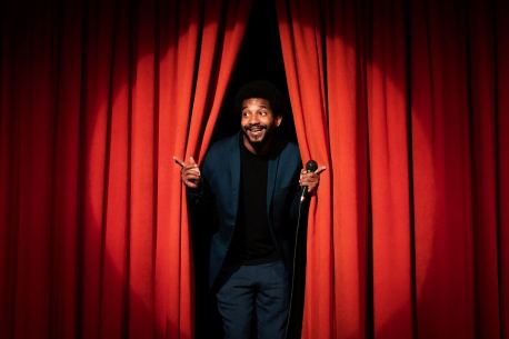 Où voir des spectacles de stand up et d’humoristes à 1 ou 2 € à Paris ?