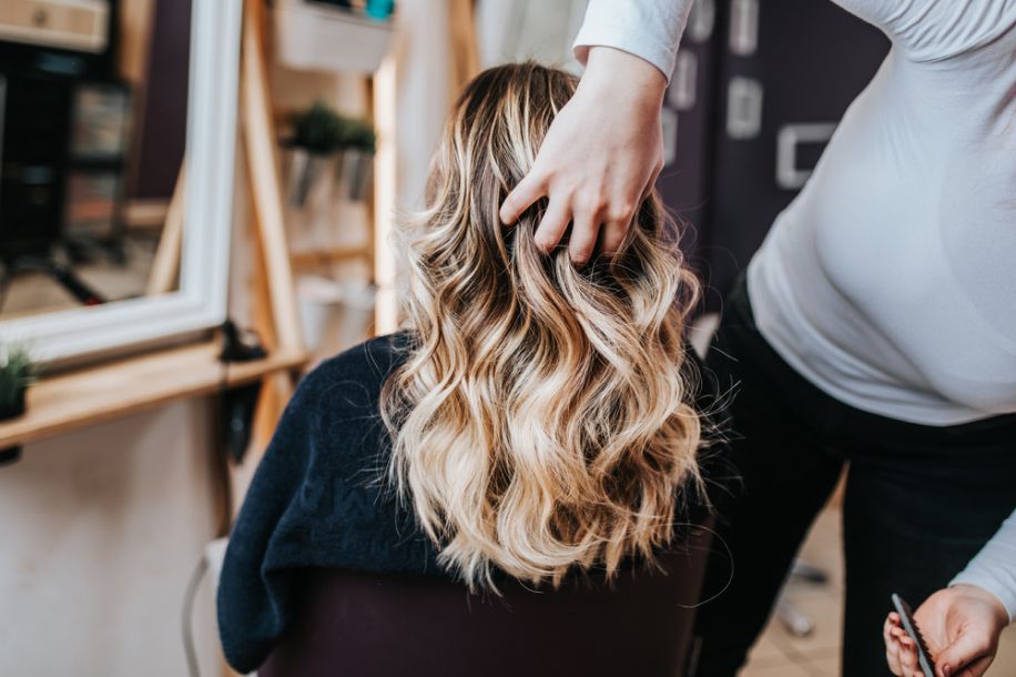 camille albane academie modele coiffure paris