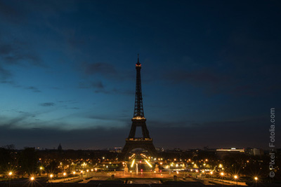 Spectacle gratuit de sons et lumières sur la Tour Eiffel